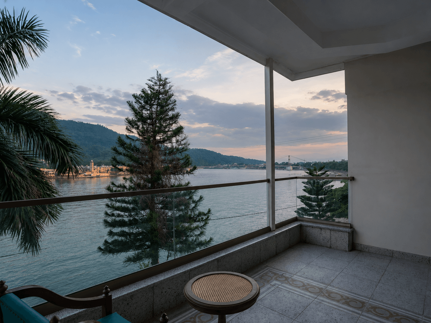 Signature Ganga Deck Room interior view 1