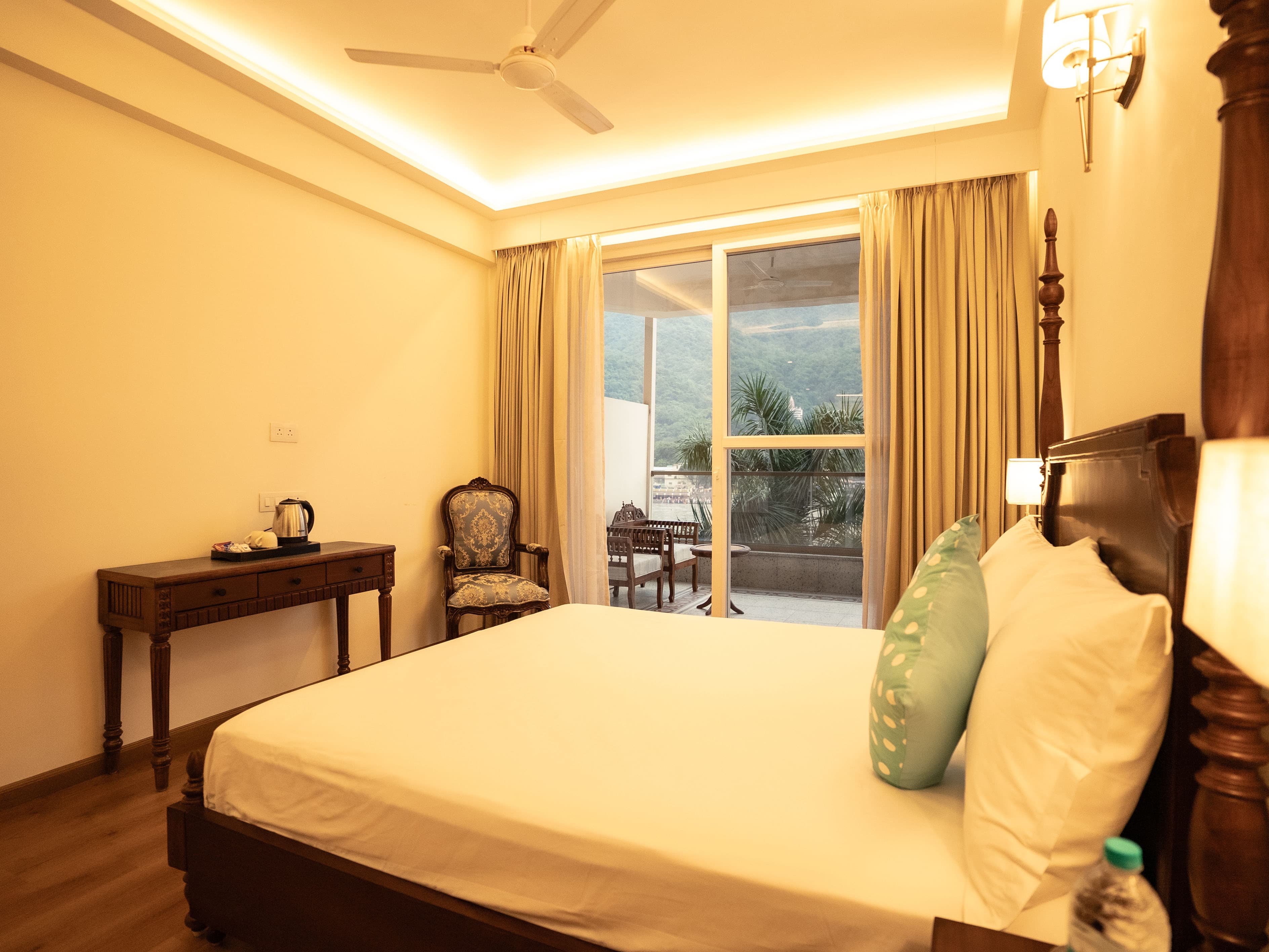 Skyline Ganga Room interior view 2